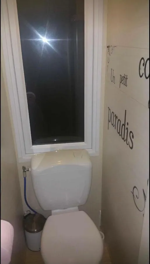 Mobil Home Bungalow 6 Personnes Villeneuve Loubet Plage Marina Baie Des Anges Campsite