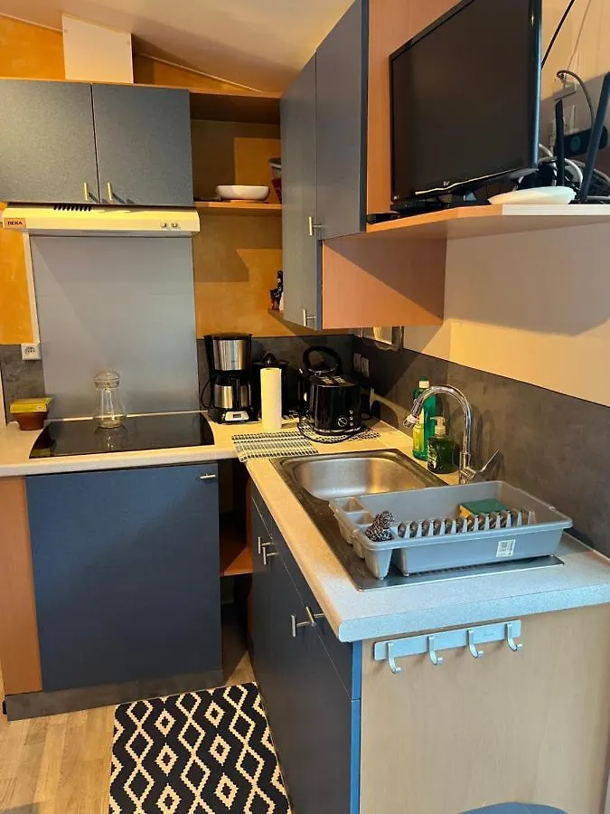 Mobil Home Bungalow 6 Personnes Villeneuve Loubet Plage Marina Baie Des Anges France