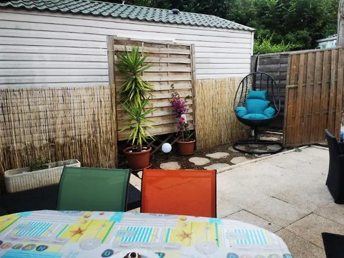 Mobil Home Bungalow 6 Personnes Villeneuve Loubet Plage Marina Baie Des Anges Campsite Villeneuve-Loubet